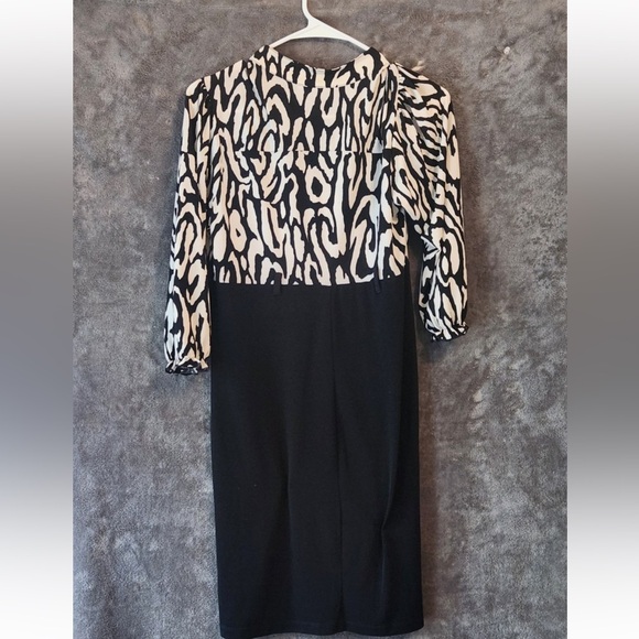 Lucy & Laurel Black and Cream Long Sleeve Dress - Picture 3 of 7